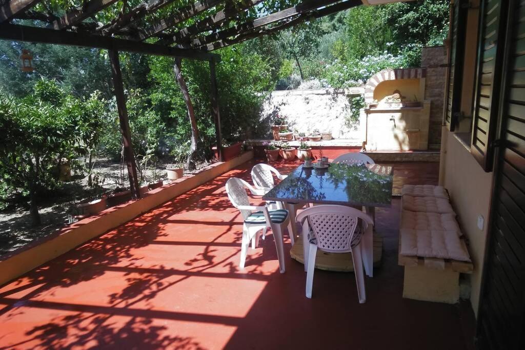 "Klio" Appartment Никити Экстерьер фото