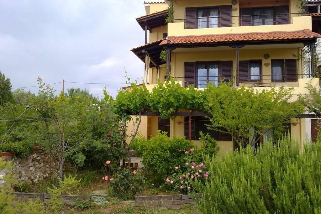"Klio" Appartment Никити Экстерьер фото